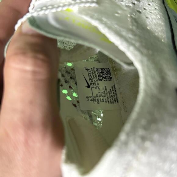 Nike ZoomX Vaporfly Next% 3 FK  Running Shoe HQ3450-147 Men Size 6.5 / 8 Women - Picture 7 of 8